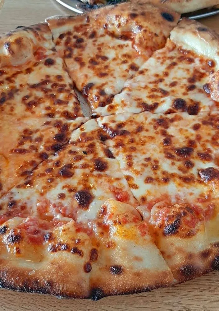 Cheese Pizza